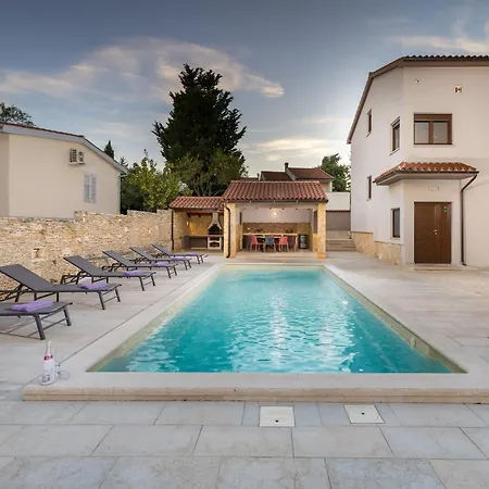 Dolce Far Niente Villa Premantura