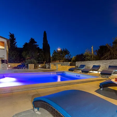 Dolce Far Niente Villa